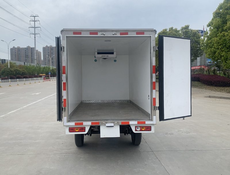 ���w��CLQ5020XLC6BJ�����܇