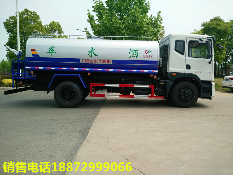 �Ƹ���ˮ܇(ch��)�S(ch��ng)��ֱ�N(xi��o)