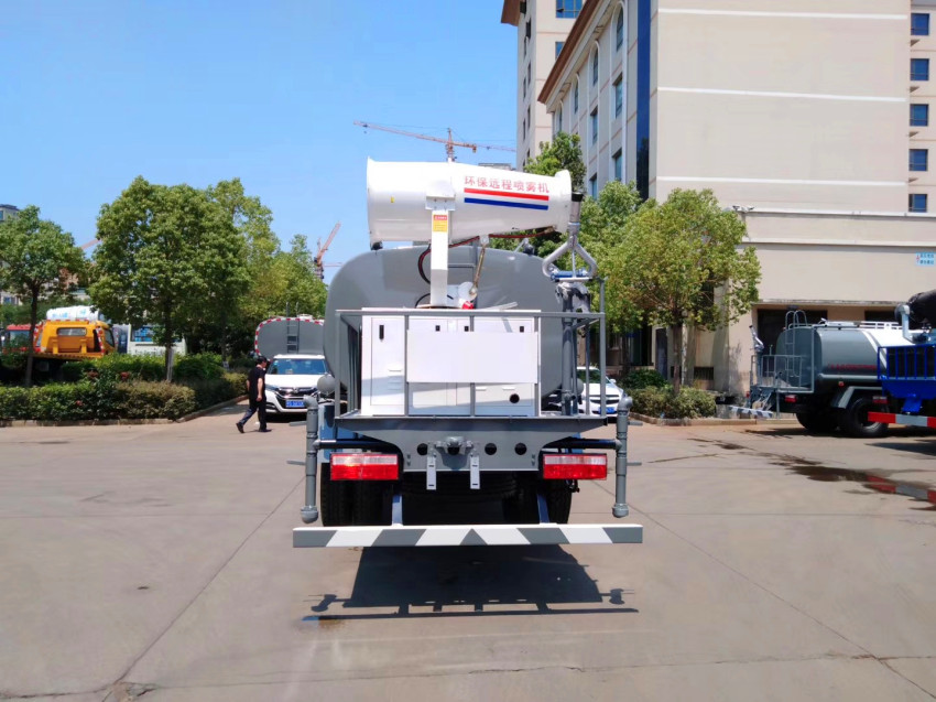 ����8��ˮ�։m܇,8������ˮ܇