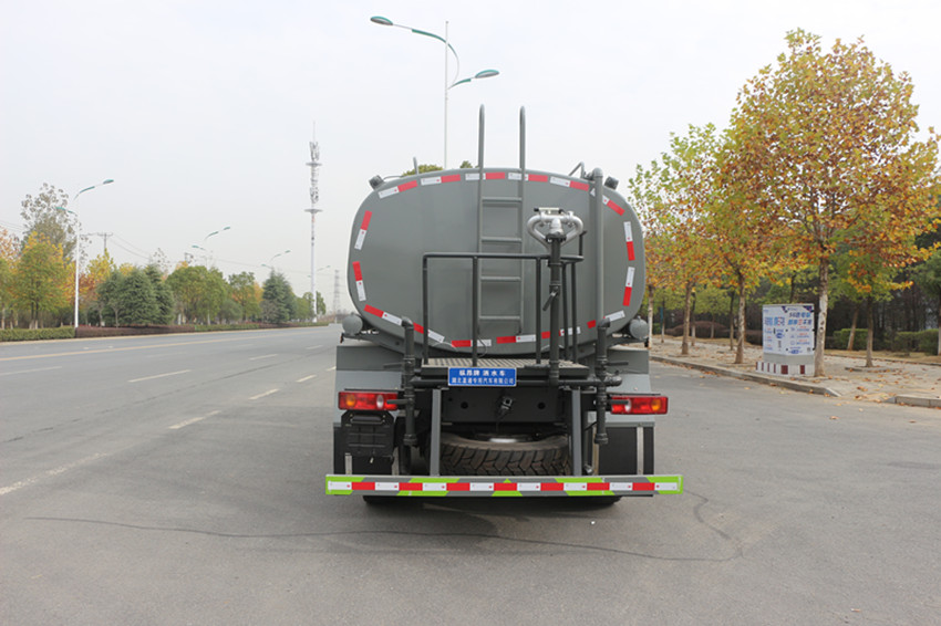 東風灑水車 東風灑水車