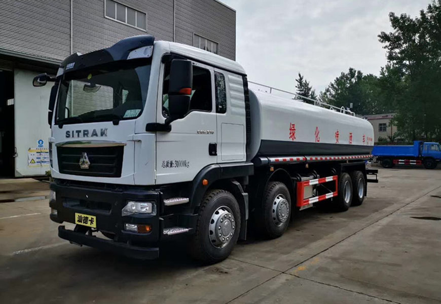 25����ˮ܇-��(gu��)�������ǵ¿�ǰ�ĺ�˞�ˮ܇�S���N��