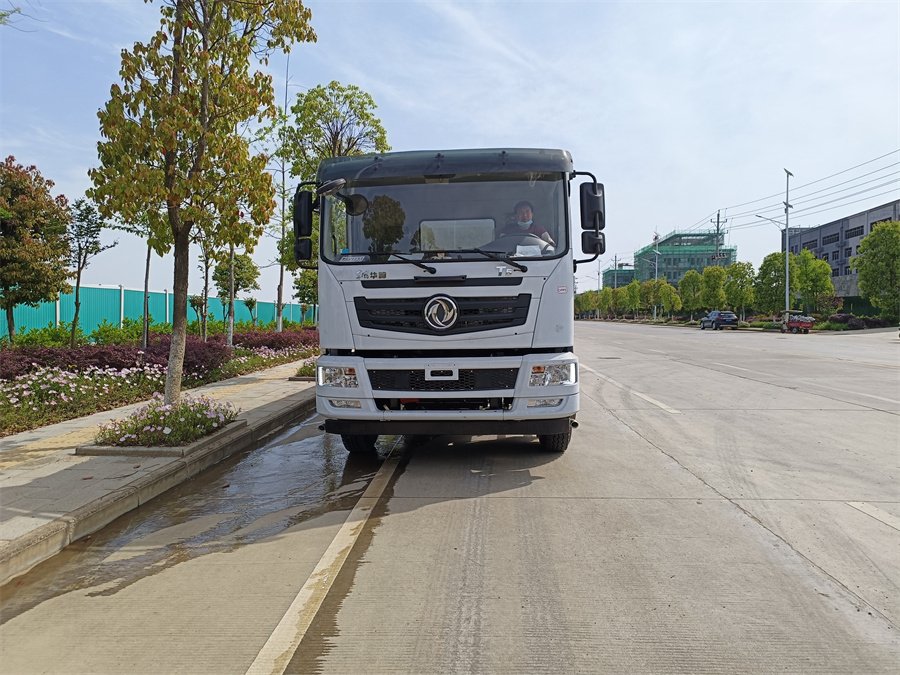 �h����ˮ܇�����Xһ�v�������˽�r���c����֮�g���Pϵ