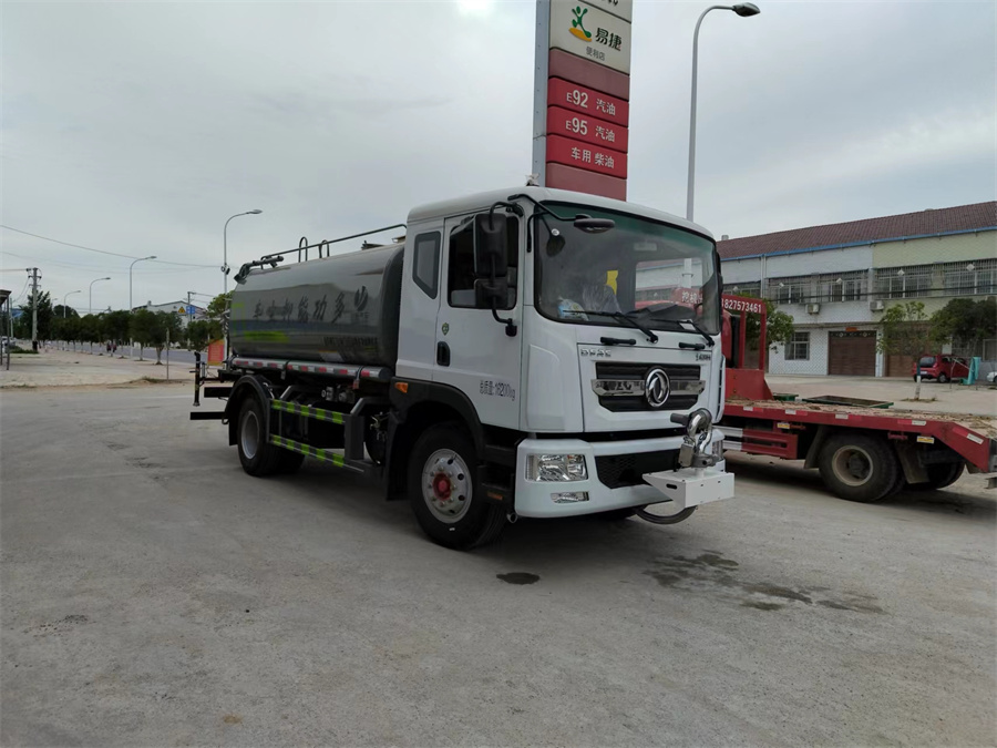 15����ˮ܇-15����ˮ܇���a�S��-15����ˮ܇�S��ֱ�N